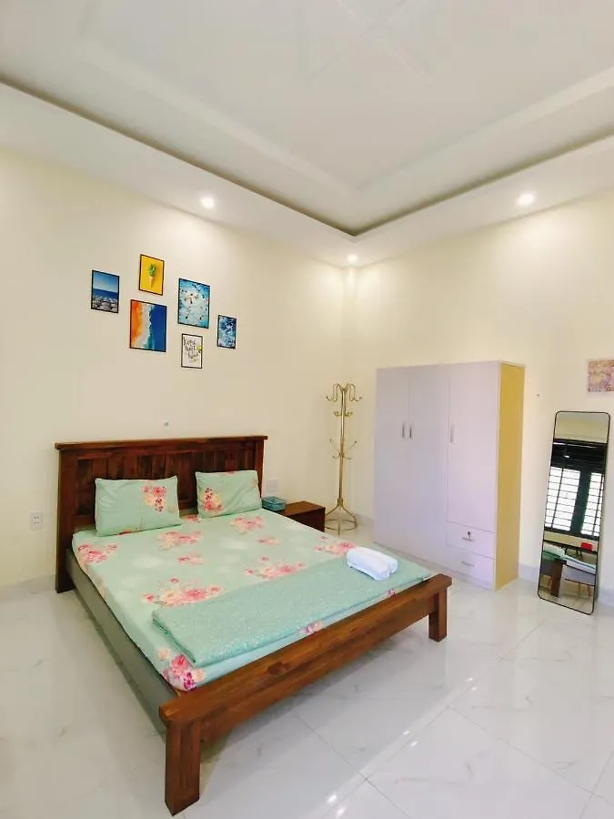 Homestay Huong Vung Tau 0*,